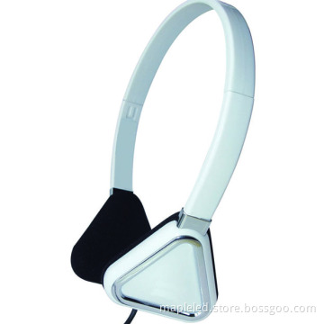 computer big earphone